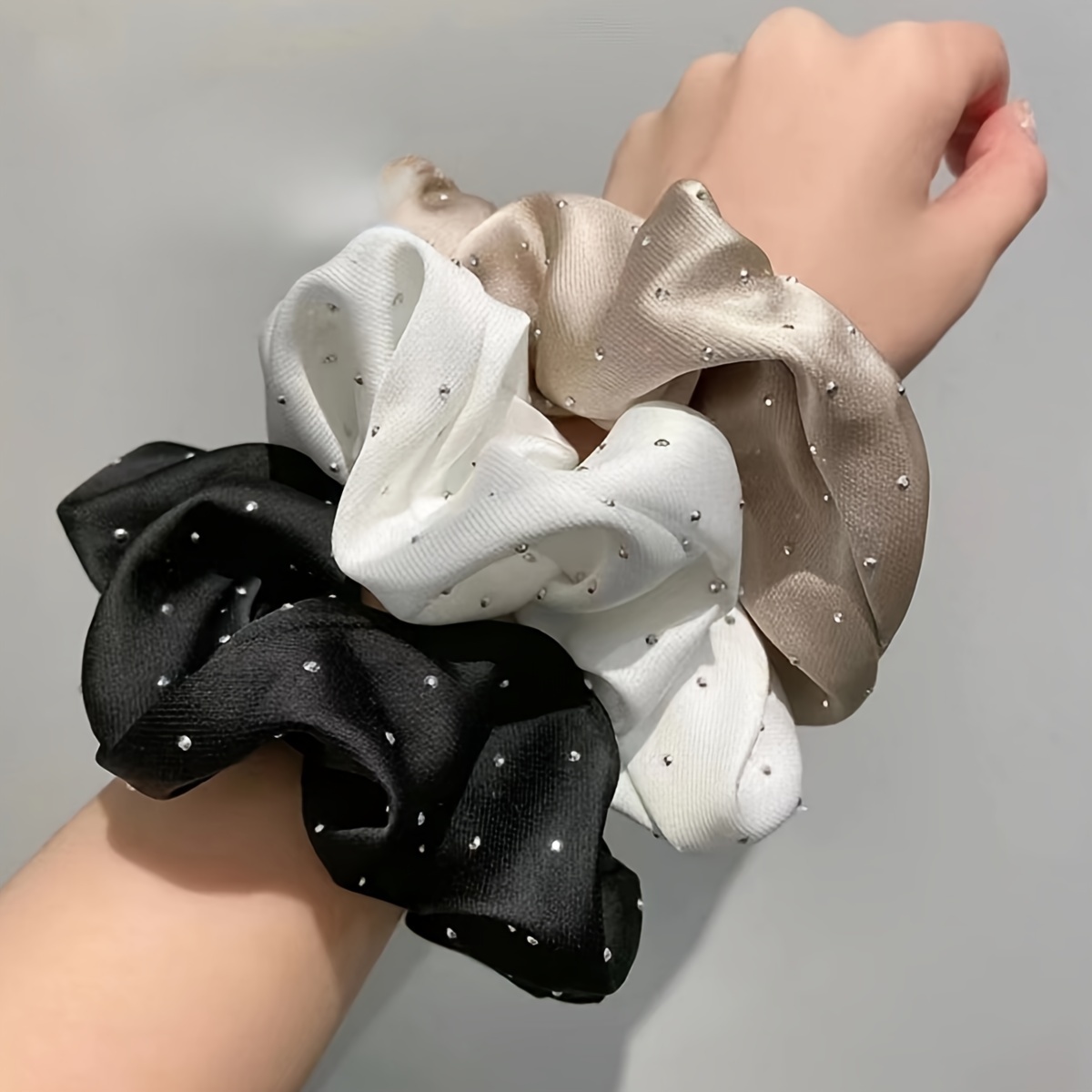 Travel Accessories Aesthetic - 1/3 шт. атласные резинки для волос